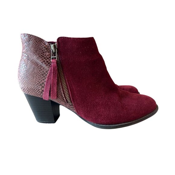 Vionic Anne bootie burgundy suede and faux snakeskin sz 9 work career - Picture 1 of 9
